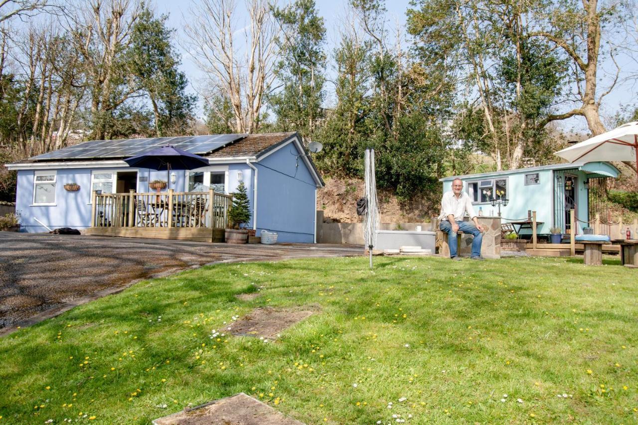 Bronllys Farm Coastal Self-Catering Daire Llanelli Dış mekan fotoğraf