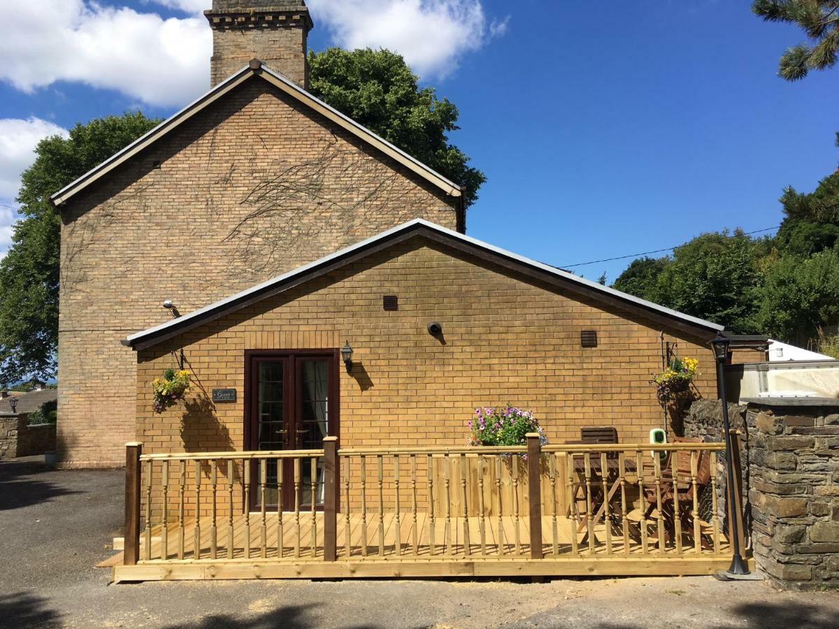 Bronllys Farm Coastal Self-Catering Daire Llanelli Dış mekan fotoğraf