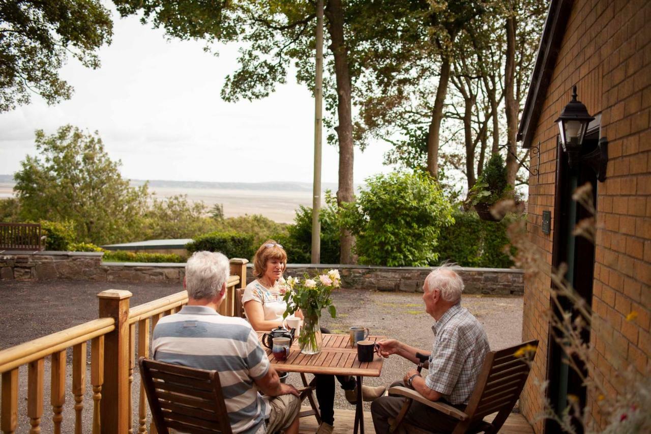 Bronllys Farm Coastal Self-Catering Daire Llanelli Dış mekan fotoğraf